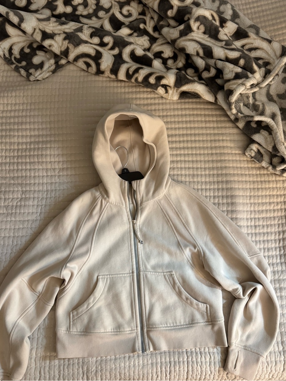 lululemon scuba hoodie